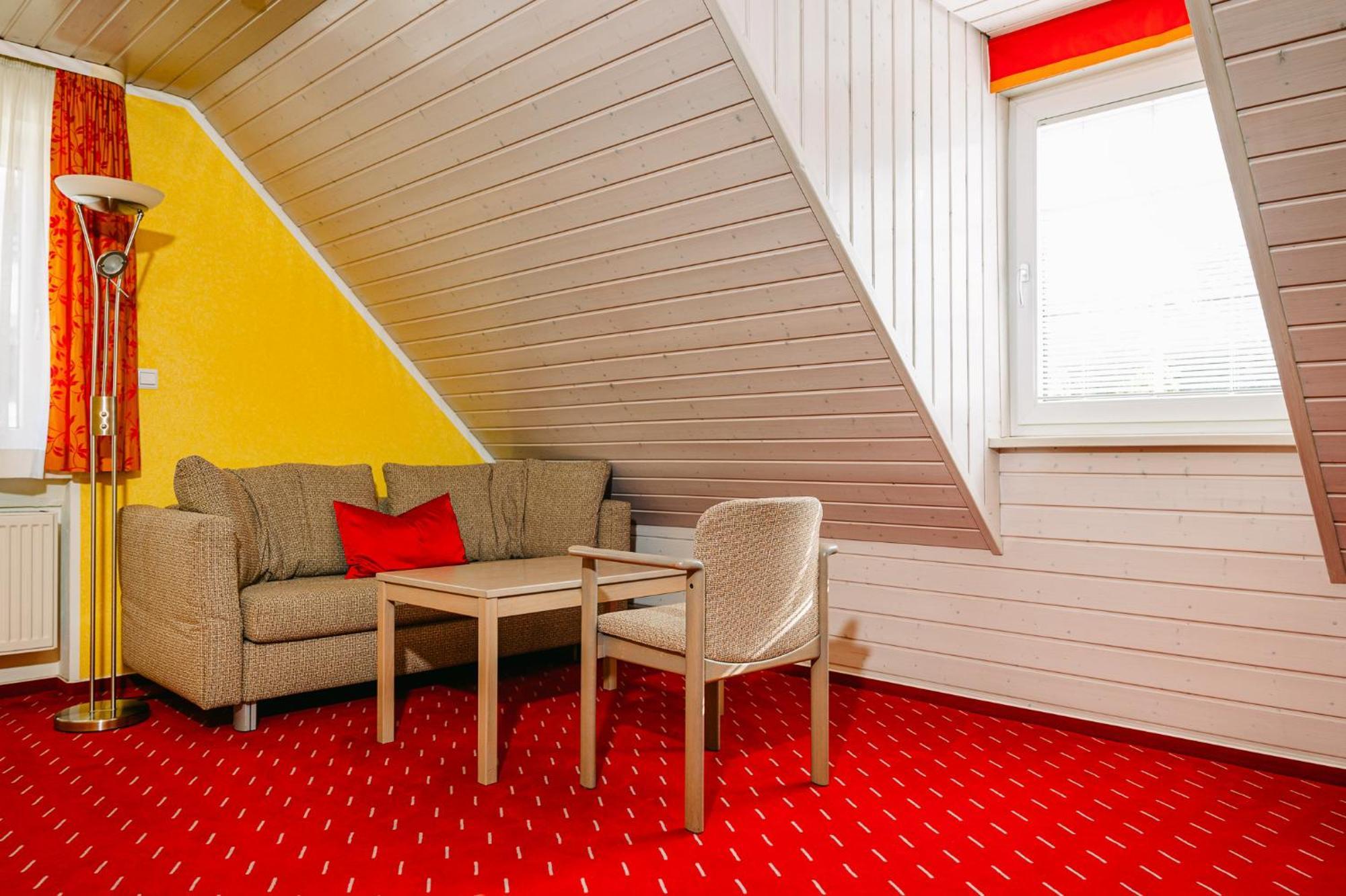 Hotel Restaurant Krone Sulzbach am Kocher Zewnętrze zdjęcie